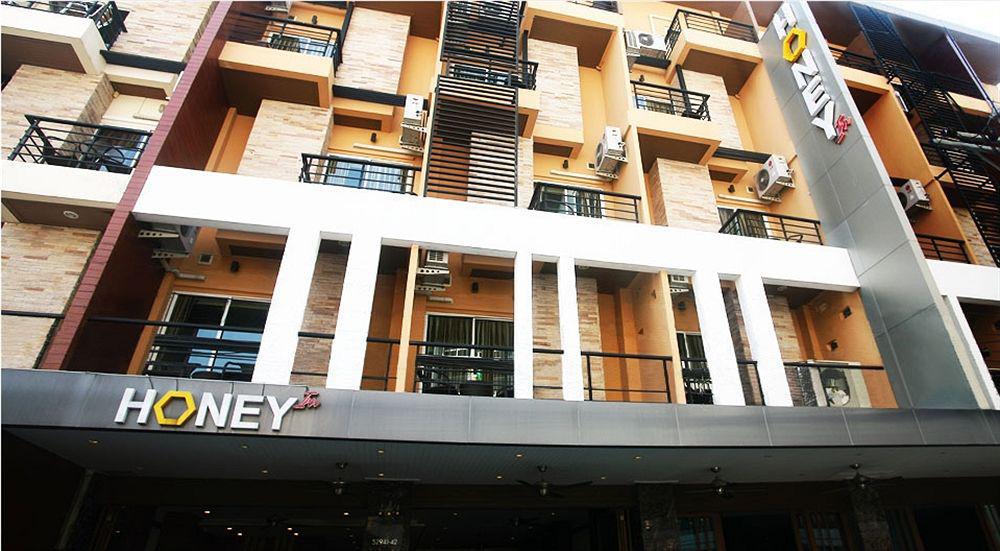 Honey Inn Pattaya Exteriör bild